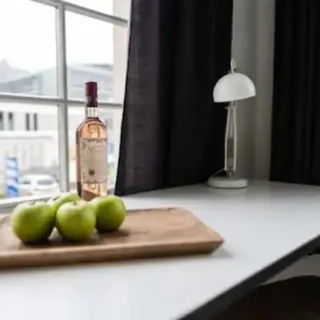 Zentral Parkplatz Kueche Fitnessraum Appartement *