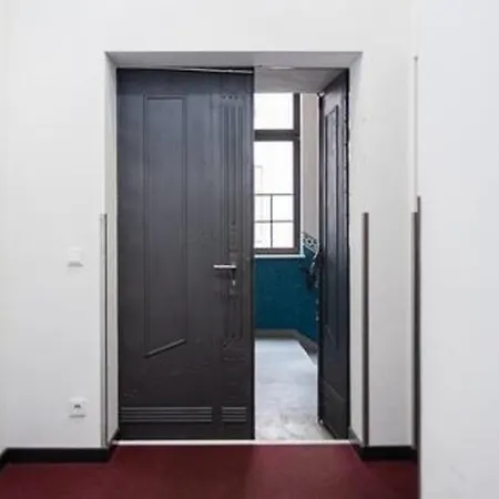 Zentral Parkplatz Kueche Fitnessraum شقة *